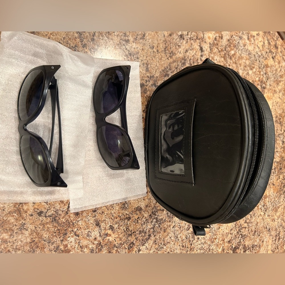 Solar Shield Fits-Over SS Polycarbonate II Smoke Sunglasses Black